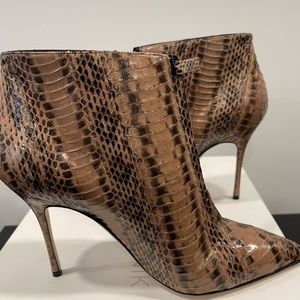 Manolo Blank Caramel Leather Authentic!